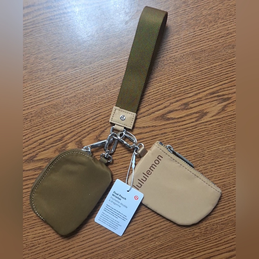 Lululemon BNWT Dual Pouch Wristlet  Color Trench All Spice Brown Tan